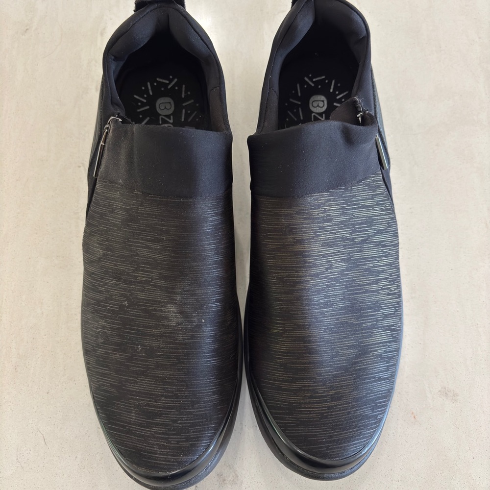 BZees Women’s Black Slip-On Shoes